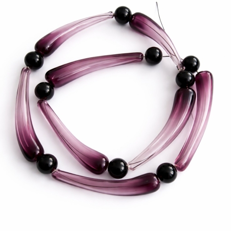 Foukané tvarované*Hand-Shaped Blown Glass Beads